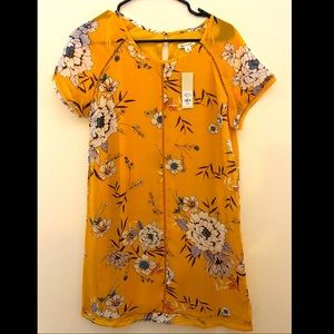 NWT Francesca’s Yellow Floral Shift Dress